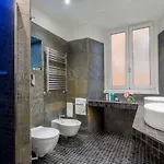 Gcf Luxury Suites, Guest house 4*