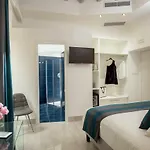 Gcf Luxury Suites, Rome