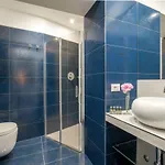 Gcf Luxury Suites,