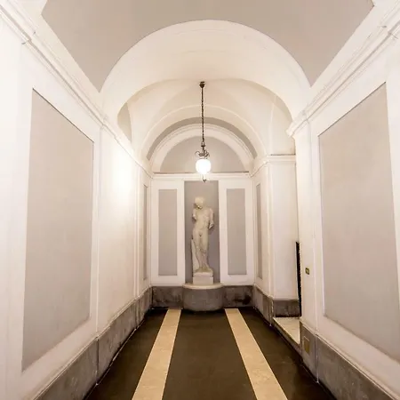 Πανσιόν Gcf Luxury Suites,