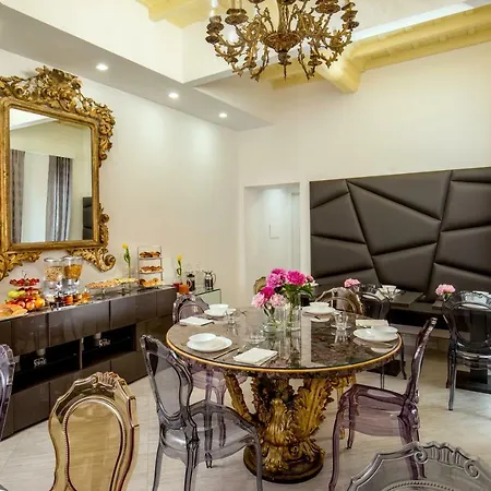 Gcf Luxury Suites, 4*